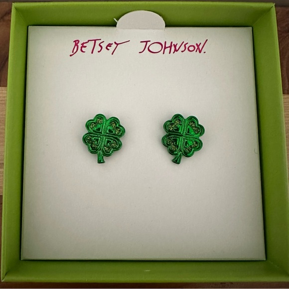 Betsey Johnson Jewelry - Betsey Johnson Luck Of The Irish Green & Gold Four Leaf Clover Stud Earrings